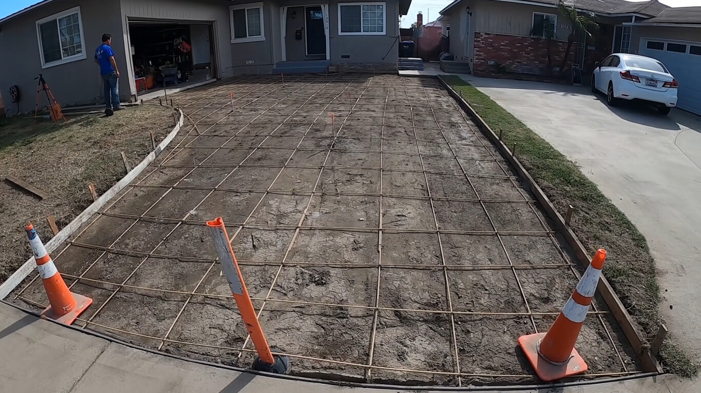Concrete driveway installation with proper rebar reinforcement in Tustin, CA
