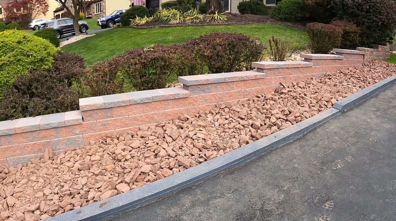 Decorative retaining wall and steps installation in Tustin, CA